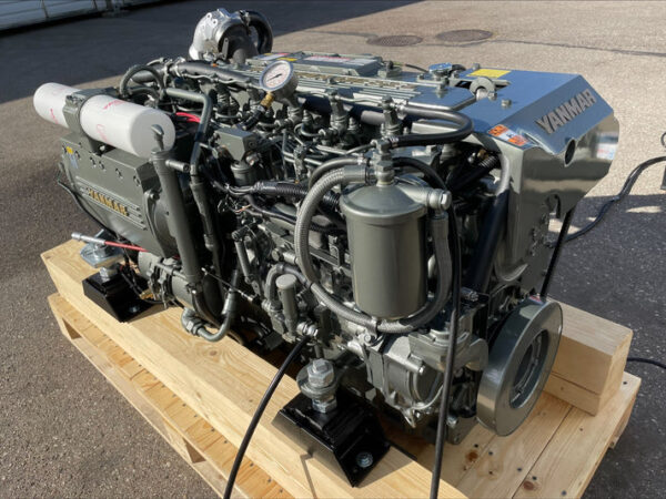 YANMAR 6LY2A-STP 440HP 3300RPM Bobtail - Image 5