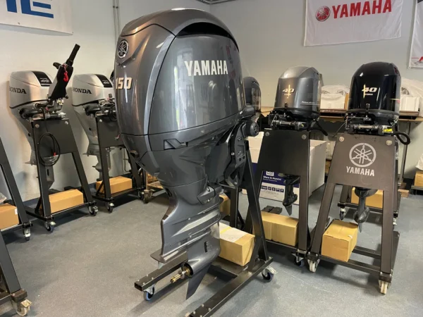 Slightly Used Yamaha 150ETLD Four Stroke Outboard Motor - Image 2